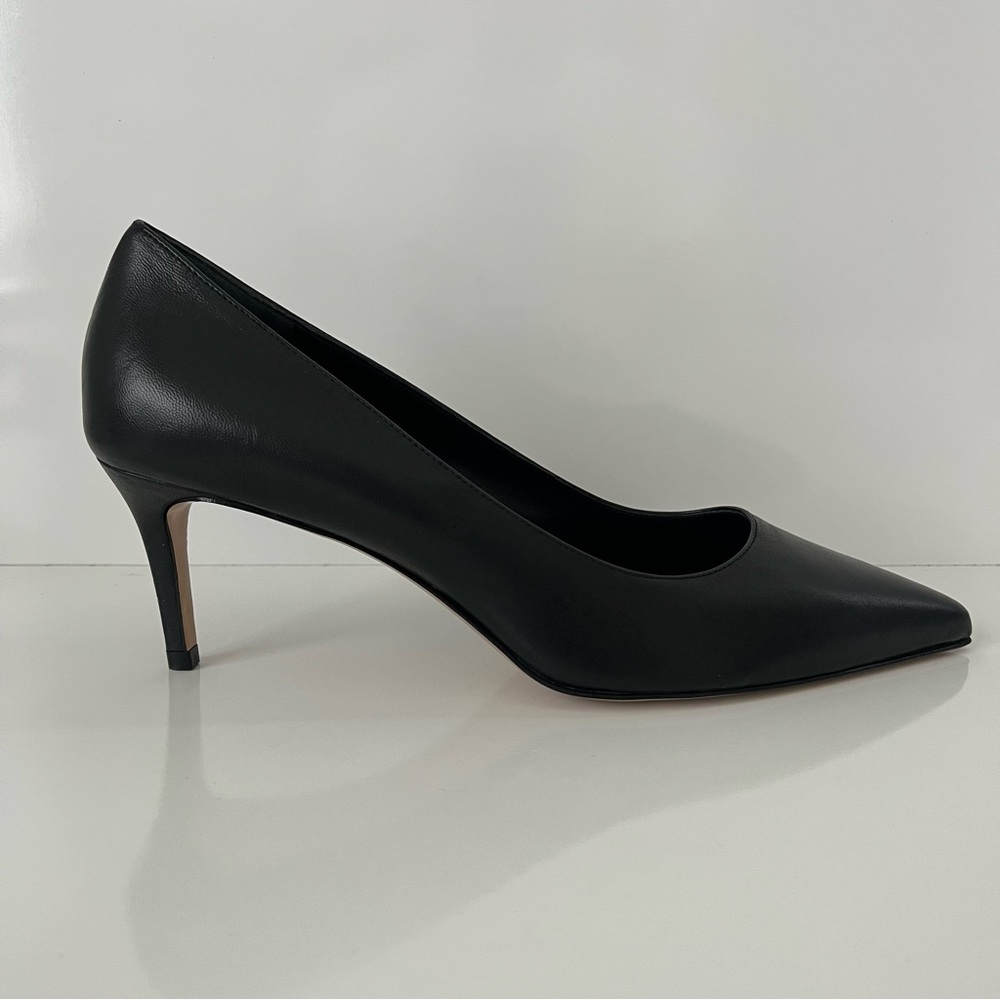 Bruno Magli Black Leather Pointed Toe Kitten Heel Pumps